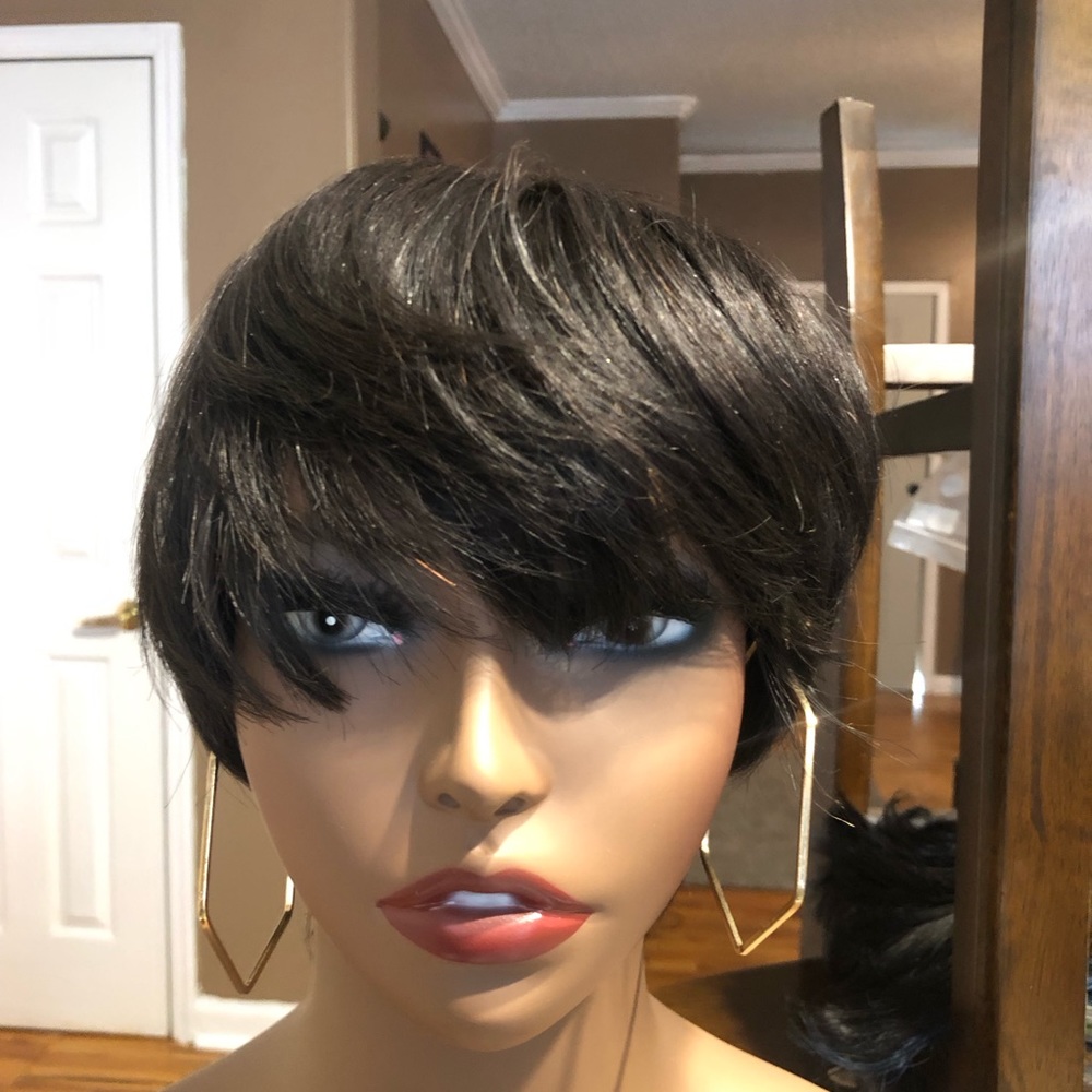 🌹Pixie Cut - Picture 4 of 8